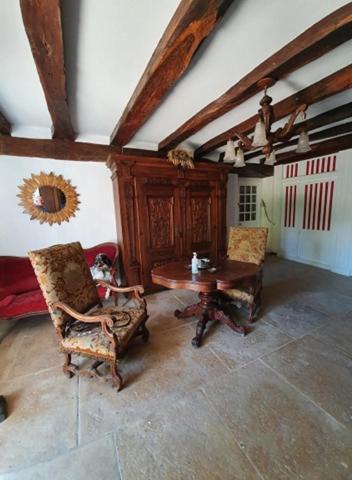 Chez Zoiseau Et Zoiseautte Bed & Breakfast Chassigny Екстериор снимка