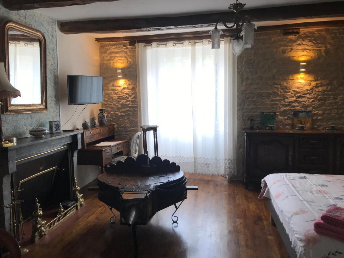 Chez Zoiseau Et Zoiseautte Bed & Breakfast Chassigny Екстериор снимка