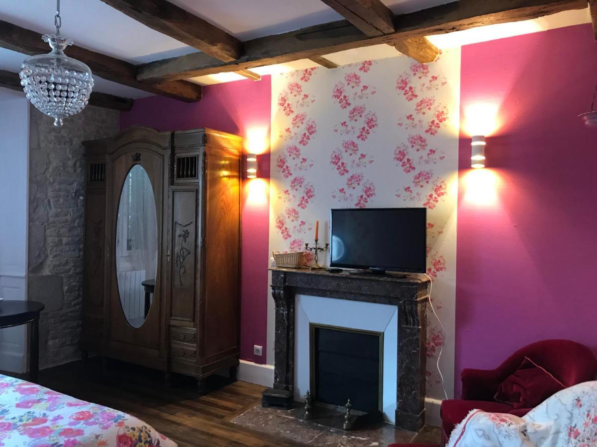 Chez Zoiseau Et Zoiseautte Bed & Breakfast Chassigny Екстериор снимка
